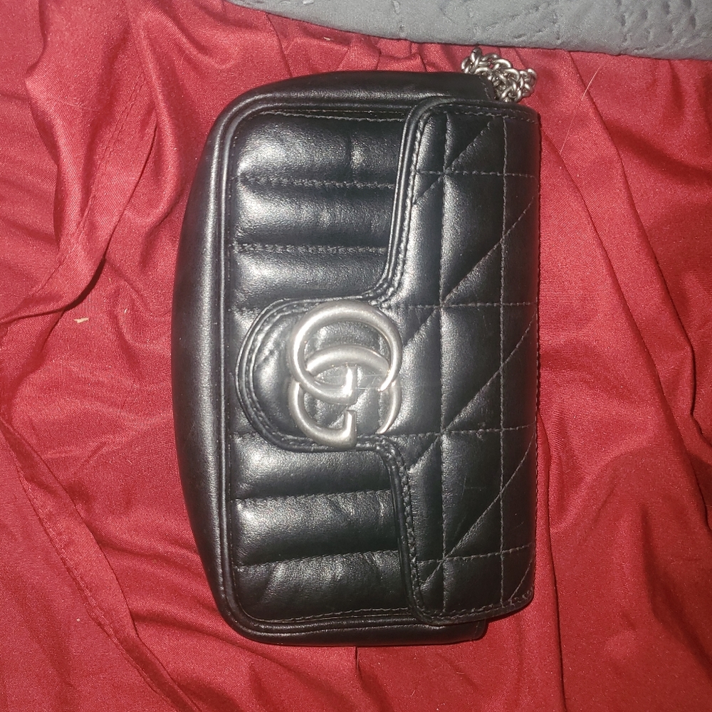 **AUTHENTICATED** GUCCI MARMONT MATELASSE LEATHER SUPER MINI BAG PURSE